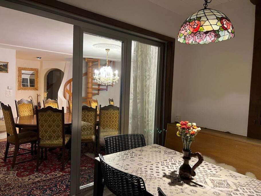 Chalet Maithili Lauterbrunnen -152-Year-Old Majestic Chalet المظهر الخارجي الصورة
